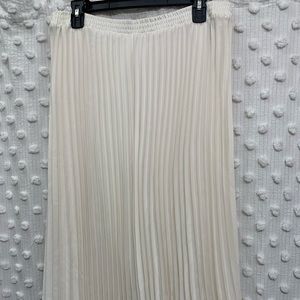 A New Day cream Pleated Skirt